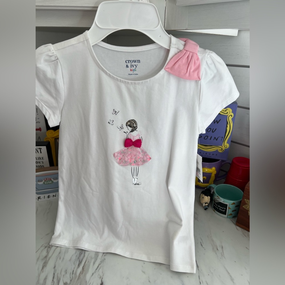 NEW Girls Size 7 Crown and Ivy Top